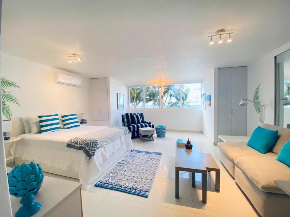 Kasa Las Palmas Ocean View Beachfront Condo Pool *